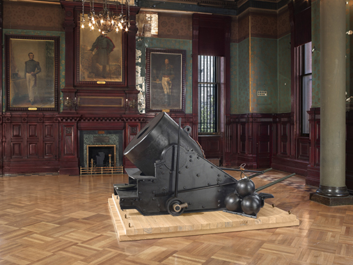 Dictator by Jeff Koons. Landscape Revisited, Park Avenue Armory, 2009.