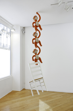 Jeff Koons: Popeye Sculpture, Galerie de Noirmont, Paris, 2010.